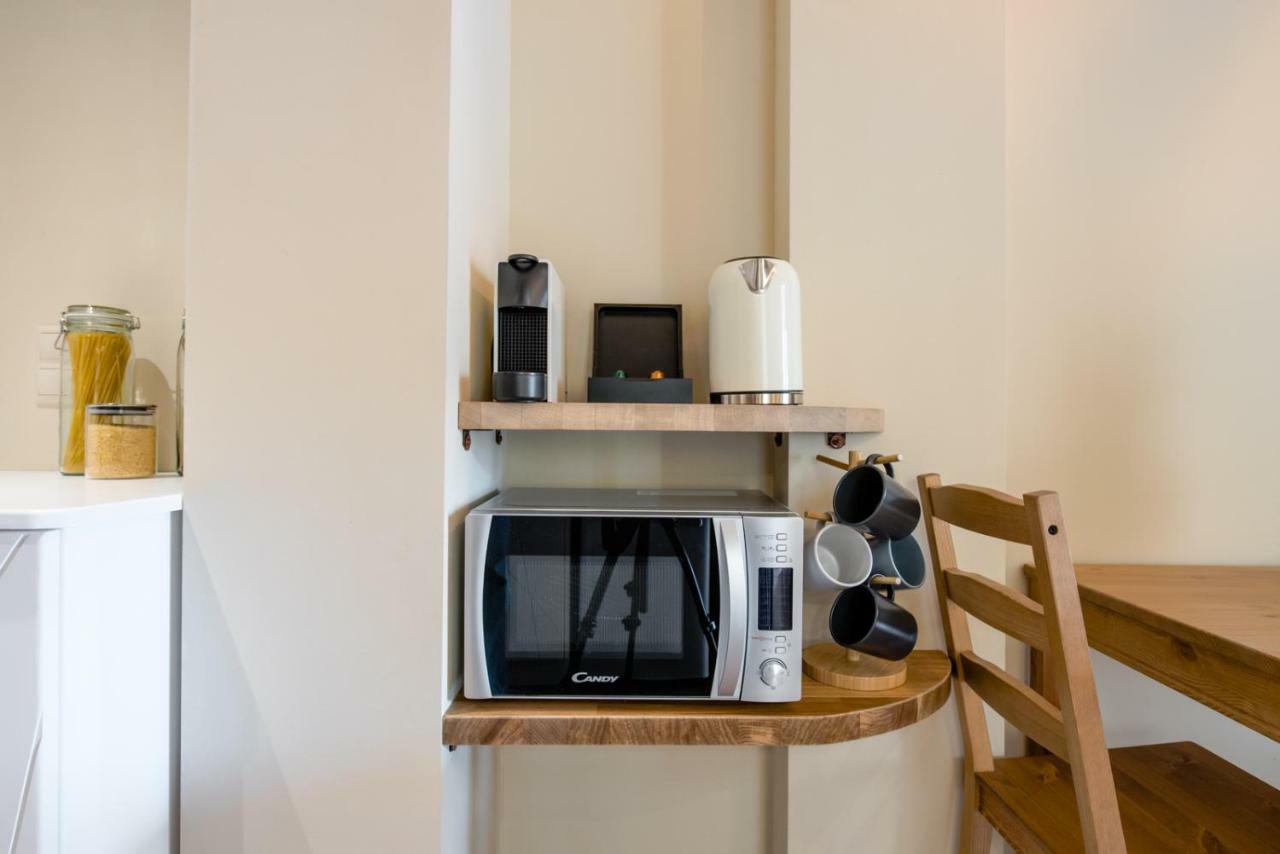 Stone House Near Acropolis - Living Stone Diamond Apartment เอเธนส์ ภายนอก รูปภาพ