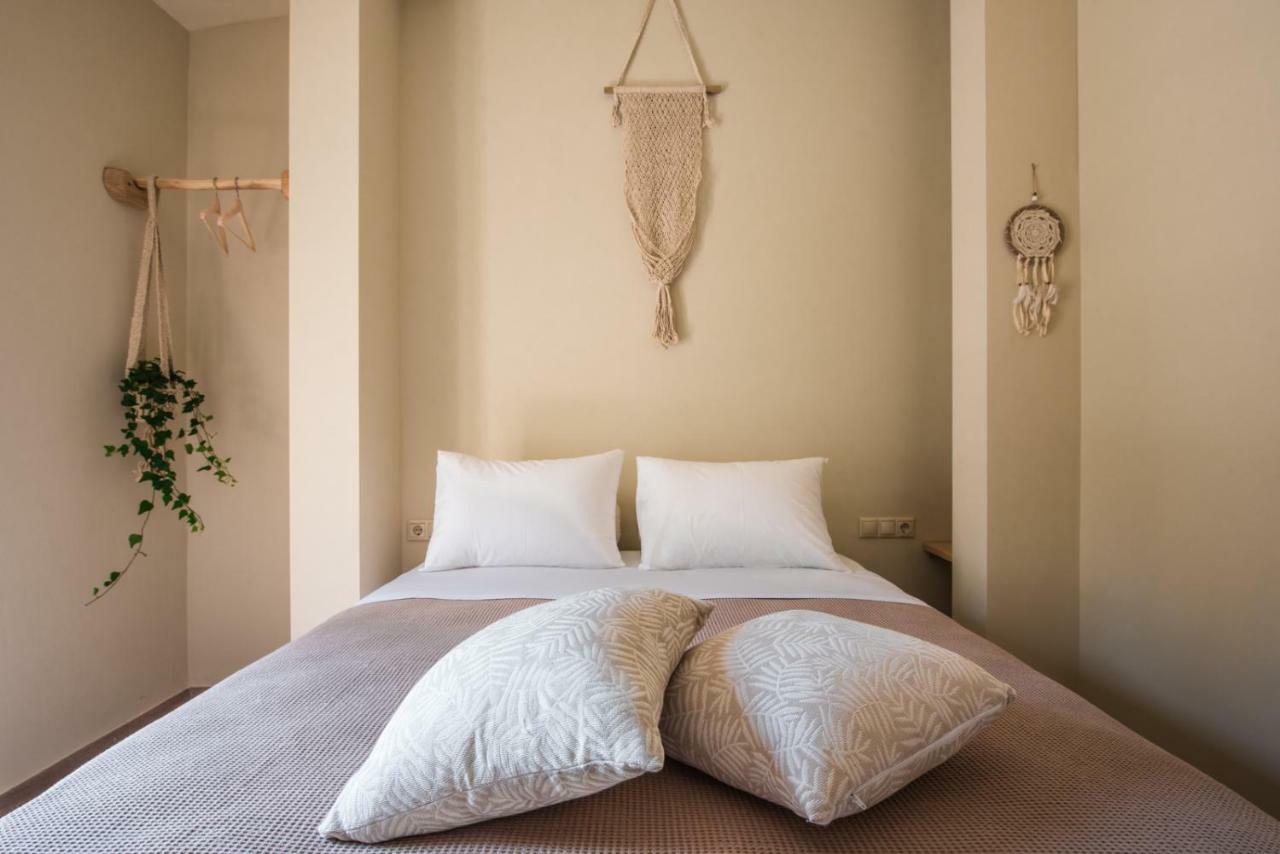 Stone House Near Acropolis - Living Stone Diamond Apartment เอเธนส์ ภายนอก รูปภาพ