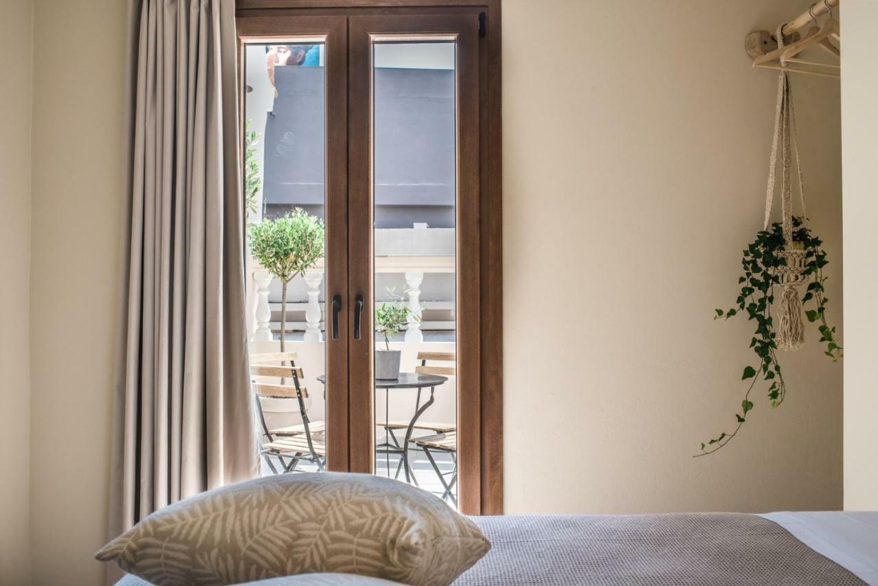 Stone House Near Acropolis - Living Stone Diamond Apartment เอเธนส์ ภายนอก รูปภาพ