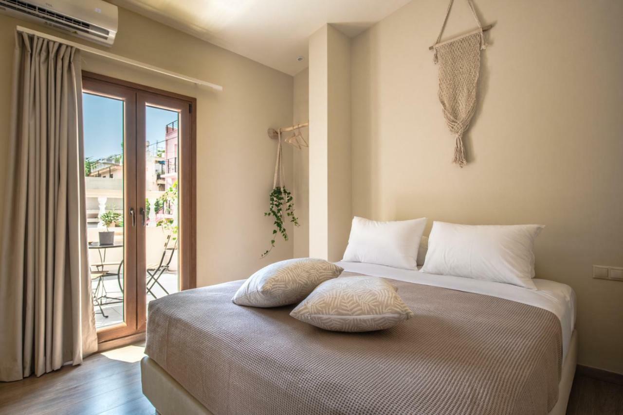 Stone House Near Acropolis - Living Stone Diamond Apartment เอเธนส์ ภายนอก รูปภาพ