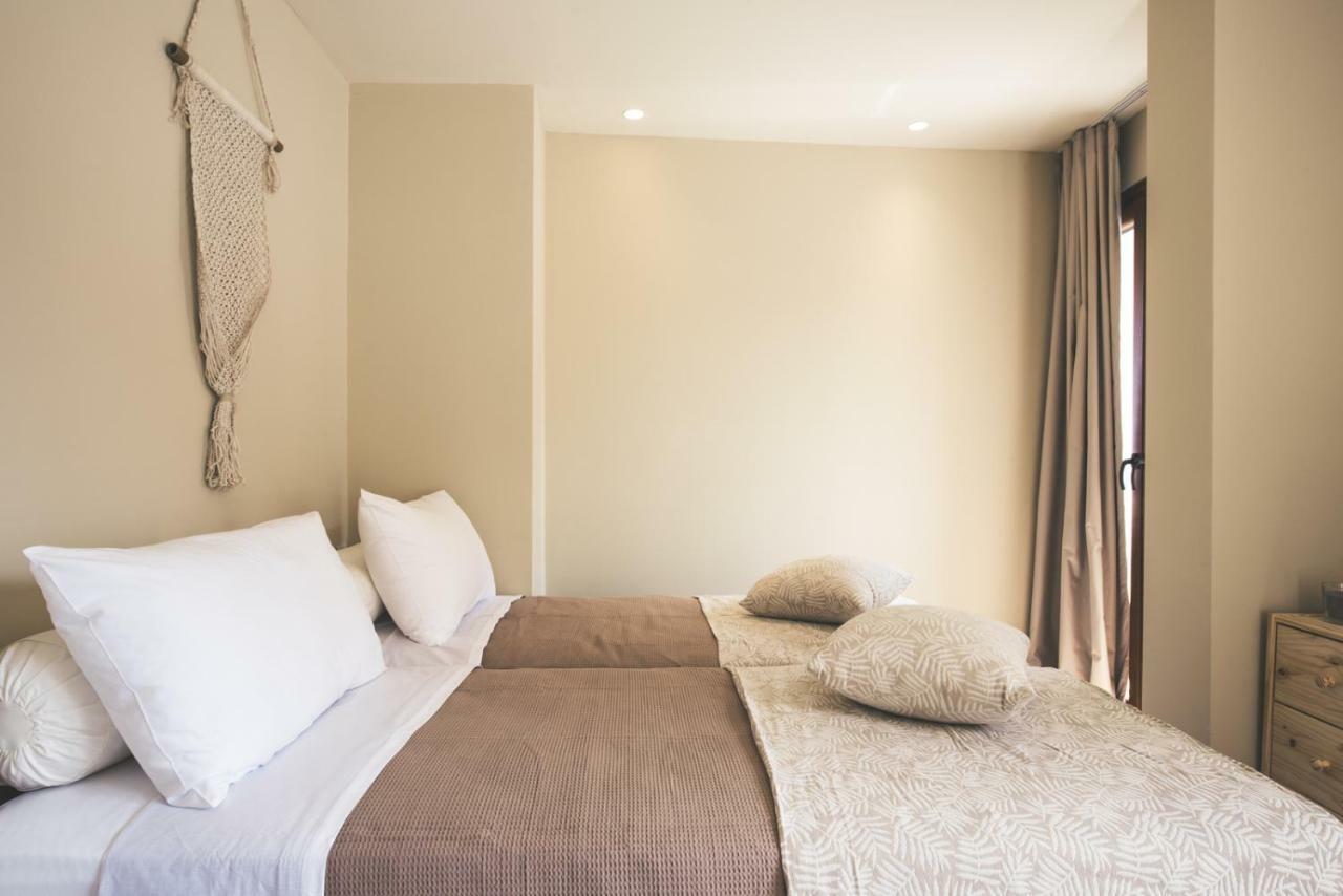Stone House Near Acropolis - Living Stone Diamond Apartment เอเธนส์ ภายนอก รูปภาพ